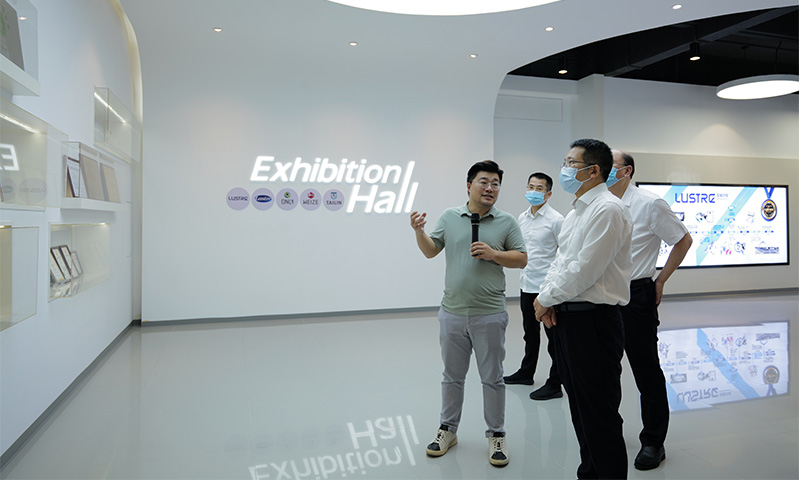 深圳市前海管理局調(diào)研洛斯特制藥